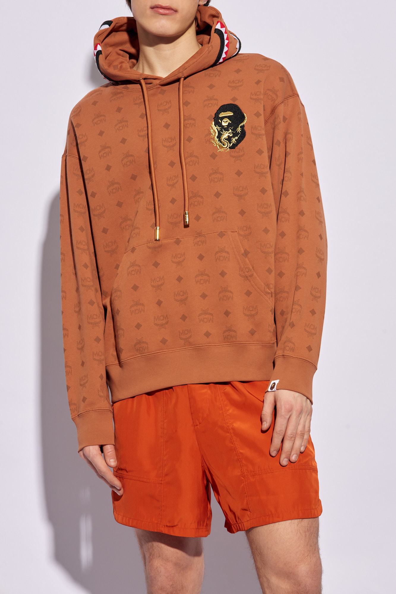 Mcm hoodie 2025